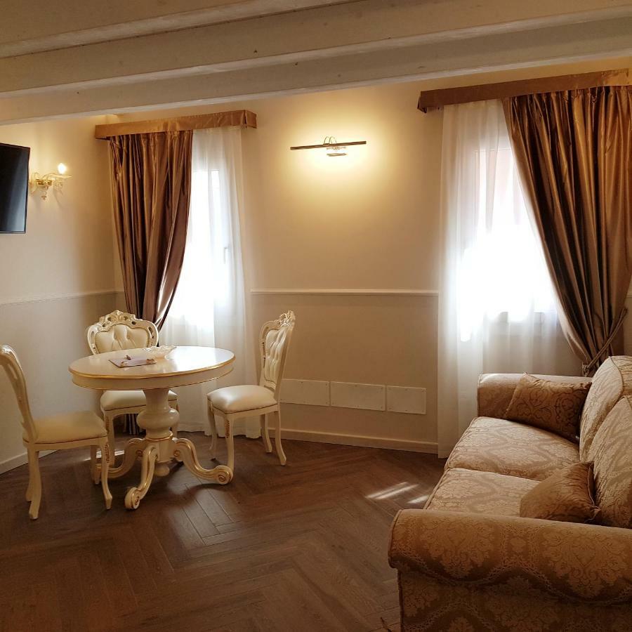 Ca' Vittoria Boutique House Apartsuite Chioggia * Chioggia
