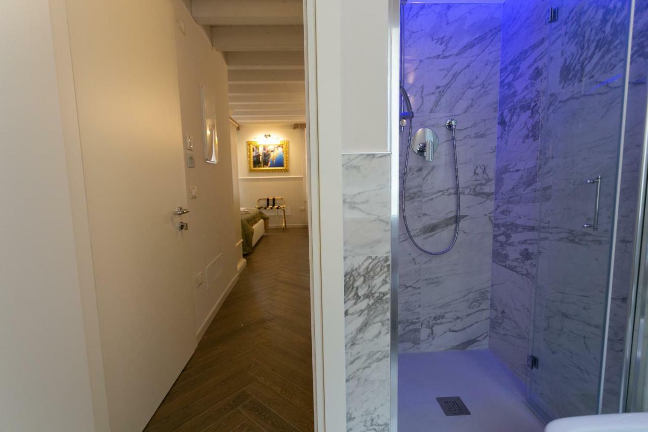 Guest house Ca' Vittoria Boutique House Apartsuite
