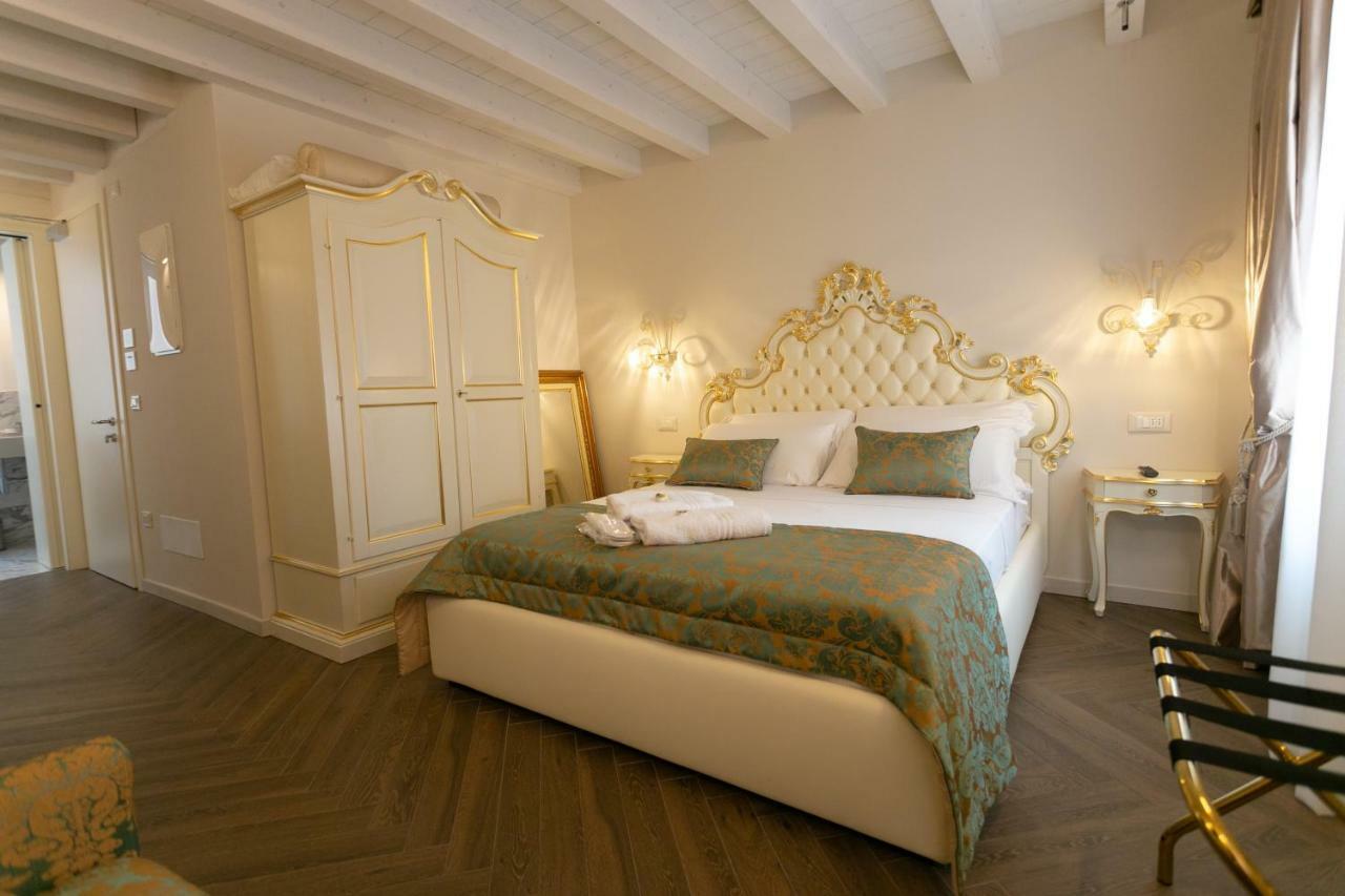 Ca' Vittoria Boutique House Apartsuite Guest house