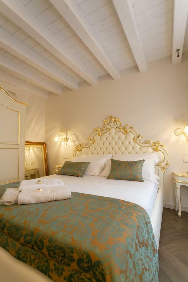 Guest house Ca' Vittoria Boutique House Apartsuite *